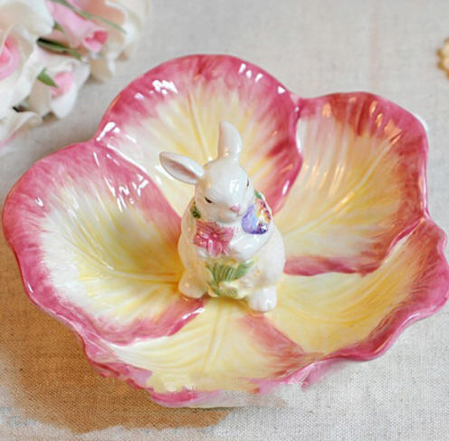 Flower-shaped Ceramic
